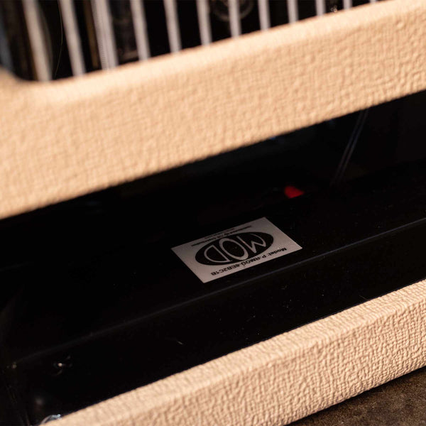 USED FENDER BLUES JUNIOR III "SANDY BLONDE" FSR LIMITED EDITION 15-WATT 1X12" GUITAR COMBO