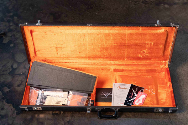 USED FENDER CUSTOM SHOP 1969 STRATOCASTER CLOSET CLASSIC W/CASE &COA