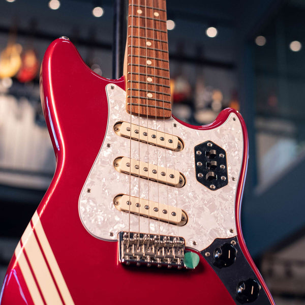 USED FENDER DELUXE SERIES CYCLONE II CANDY APPLE RED W/GIGBAG