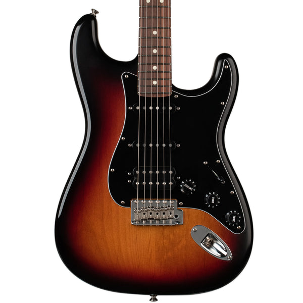USED FENDER HIGHWAY ONE STRATOCASTER SUNBURST W/CASE