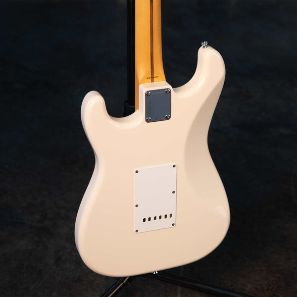 USED FENDER JV MODIFIED '60S STRATOCASTER - OLYMPIC WHITE WITH BAG