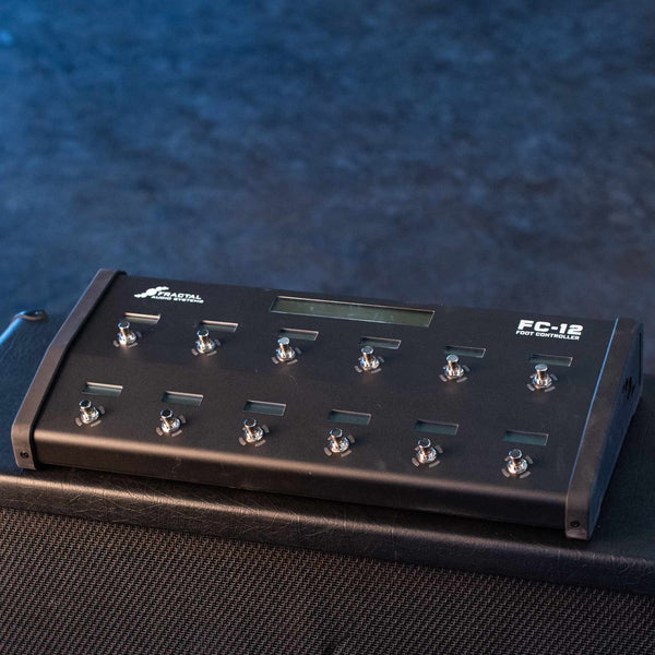 USED FRACTAL AUDIO AXE FX III WITH FC12 CONTROLLER,  VOLUME/EXP PEDAL AND GATOR RACK