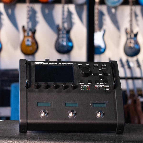 USED FRACTAL AUDIO FM3 W/BOX
