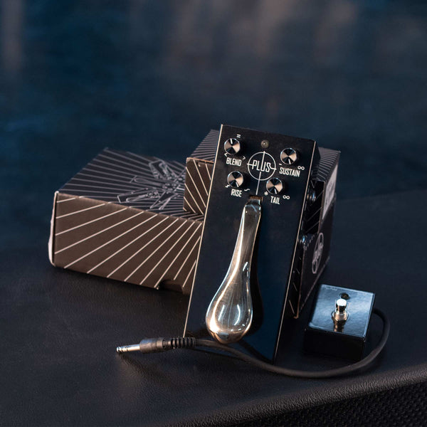 USED GAMECHANGER AUDIO PLUS PEDAL W/FOOTSWITCH