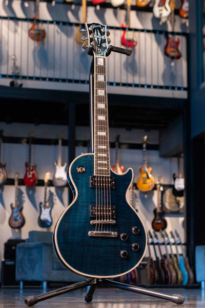 USED GIBSON CUSTOM SHOP LES PAUL CUSTOM KOA 2003 - TRANS BLUE WITH CASE