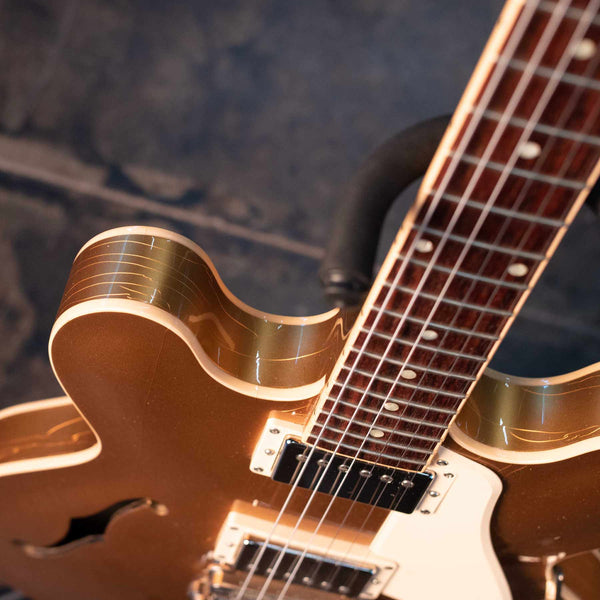 USED GIBSON ES-335 ALL GOLD WITH CASE