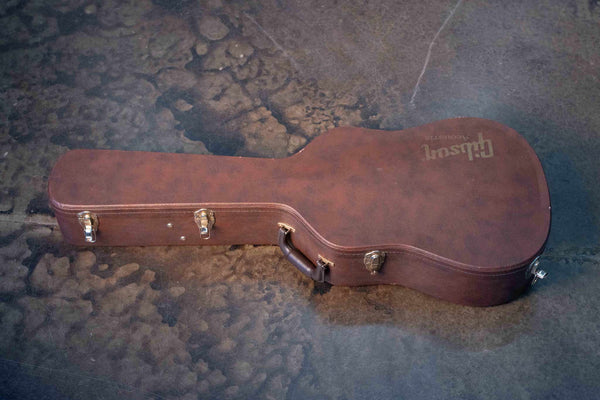 USED GIBSON HP 635 W WITH CASE AND K&K PURE MINI