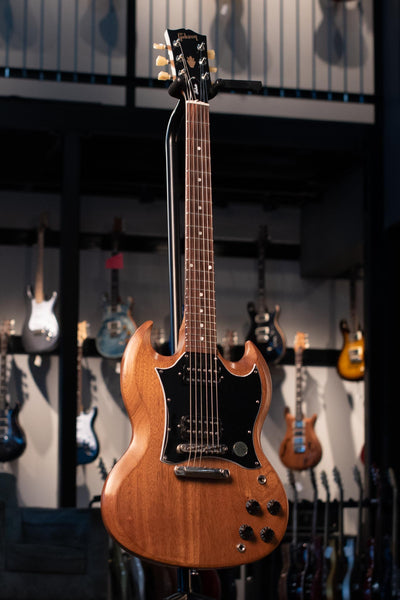 USED GIBSON SG TRIBUTE - WALNUT WITH CASE