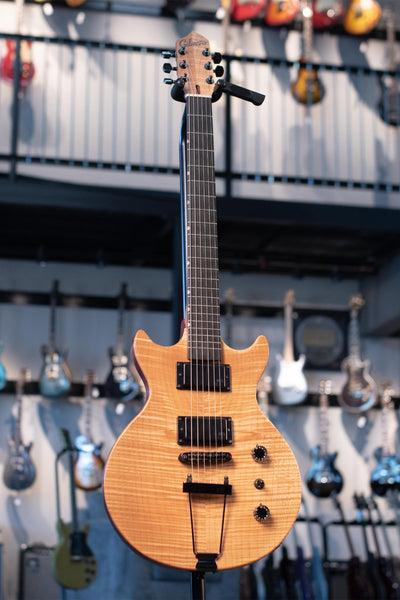 USED GILMORE GUITARS SOLIDBODY W/BAG