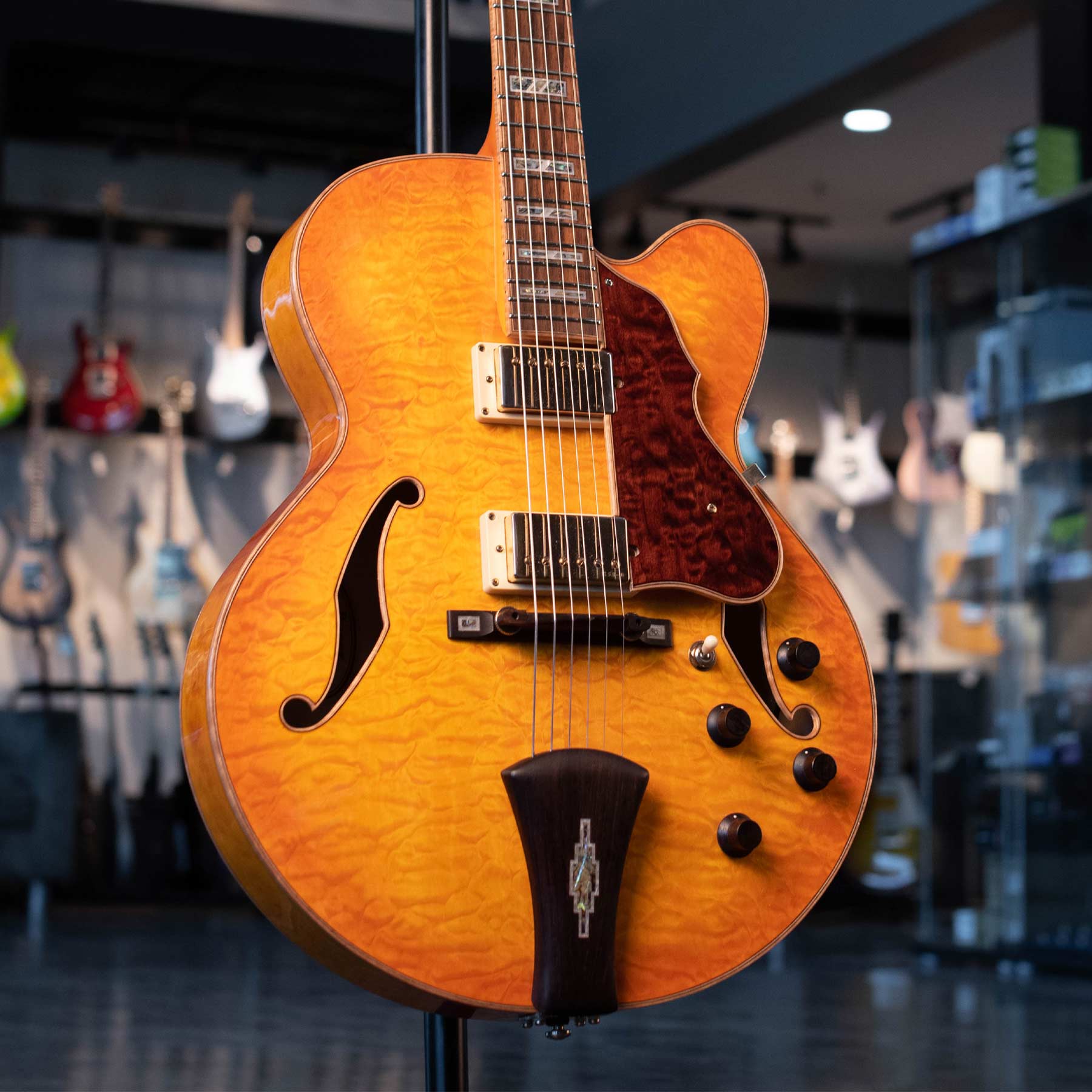 USED IBANEZ ARTCORE CUSTOM AF-125-AMB-12-01 W/CASE | Stang Guitars