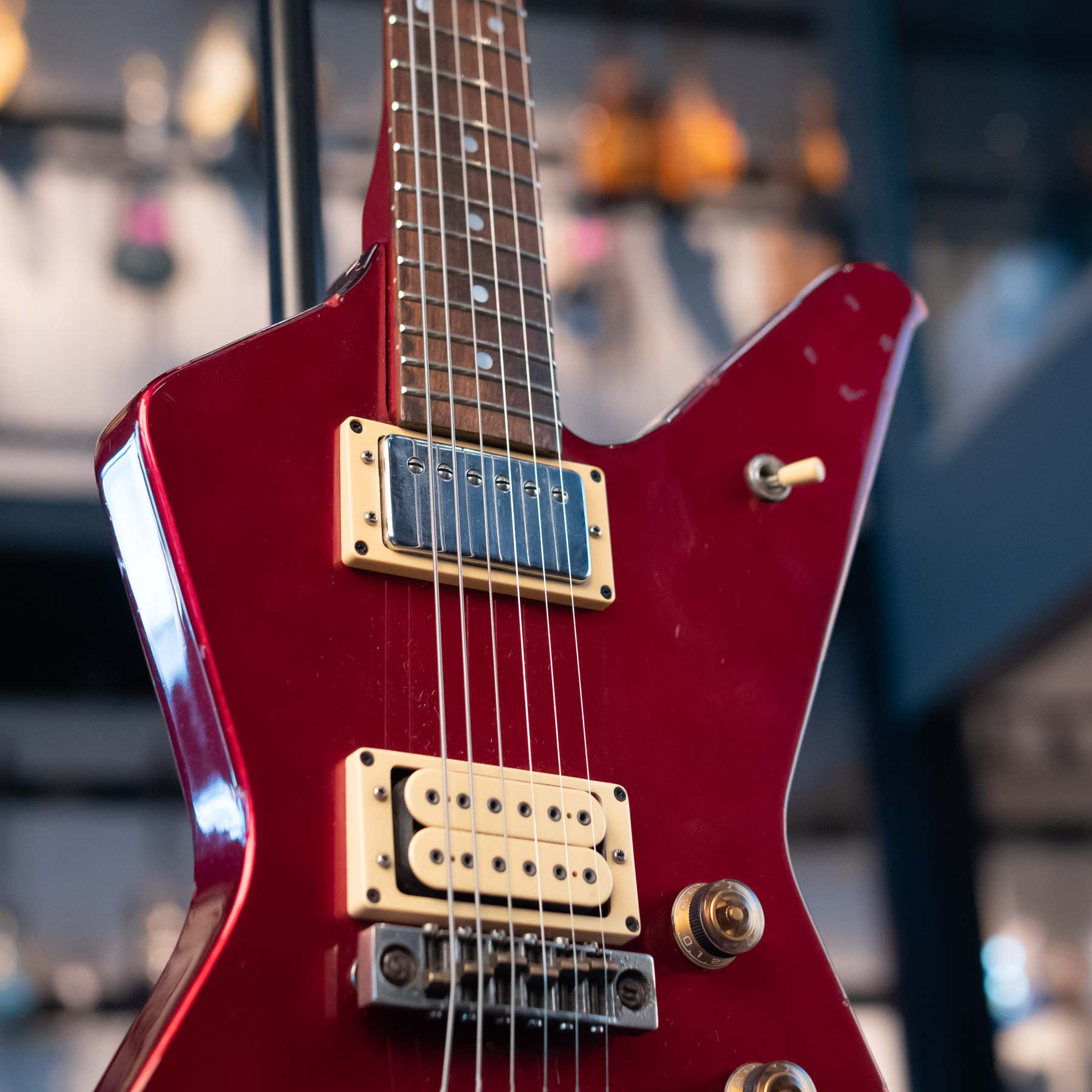 USED IBANEZ DESTROYER II W/CASE | Stang Guitars