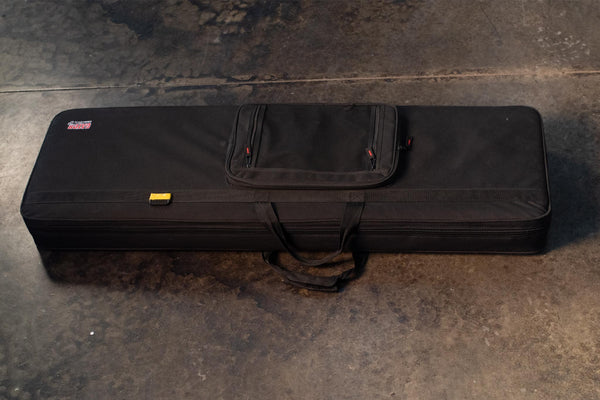 USED PEAVEY CIRRUS 5 W/CASE