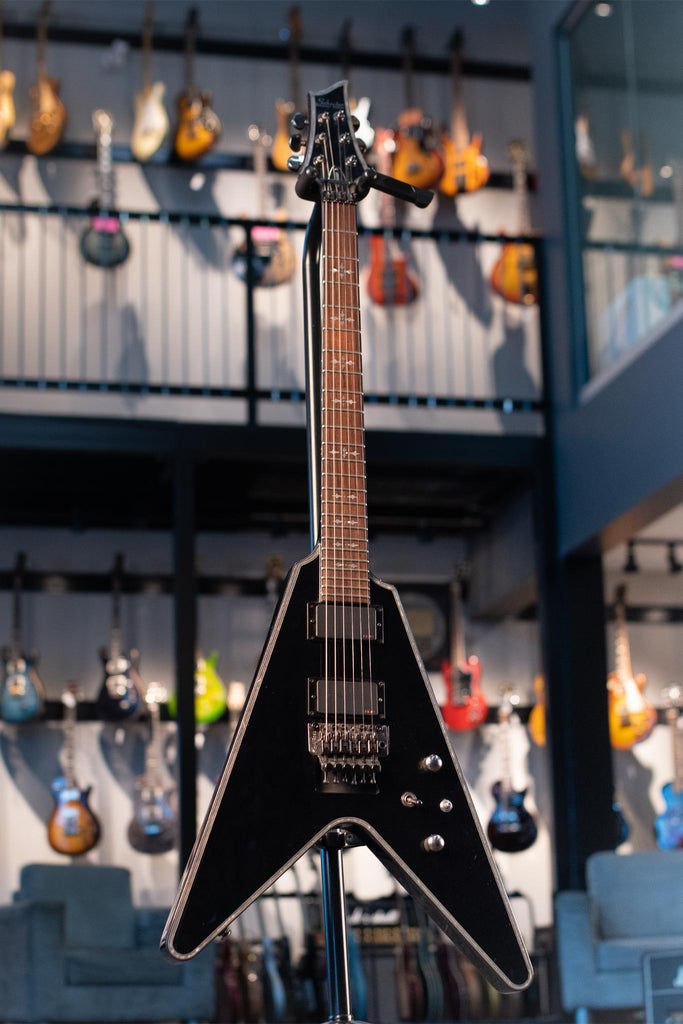 USED SCHECTER DIAMOND SERIES HELLRAISER V - BLACK | Stang Guitars