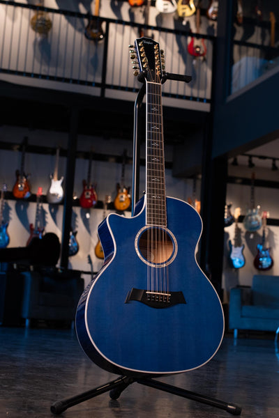 USED TAYLOR 654CE LEFT-HANDED - BLUE WITH CASE