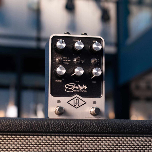 USED UNIVERSAL AUDIO STARLIGHT ECHO STATION WITH BOX