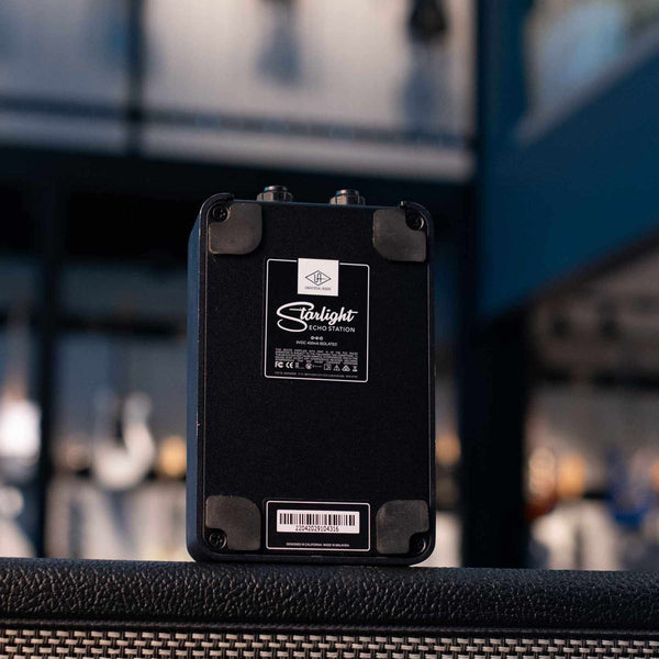USED UNIVERSAL AUDIO STARLIGHT ECHO STATION WITH BOX