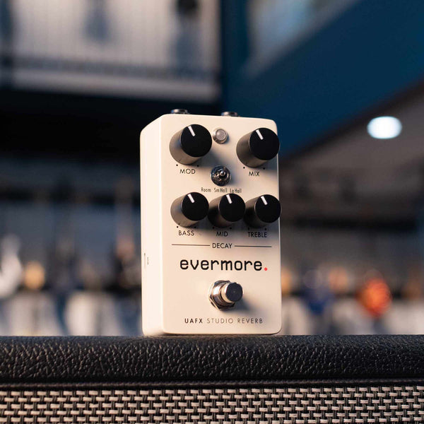 USED UNIVERSAL AUDIO UAFX EVERMORE STUDIO REVERB WITH BOX