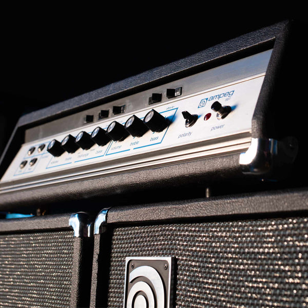 VINTAGE AMPEG SBT PREAMP W/2X15 POWERED CABINETS
