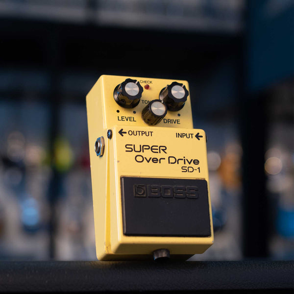 VINTAGE BOSS SD-1 SUPER OVERDRIVE WITH BOX