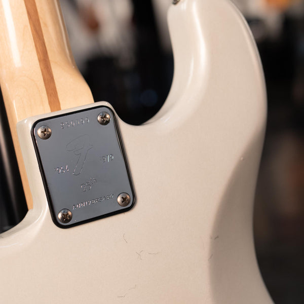 VINTAGE FENDER 25TH ANNIVERSARY STRATOCASTER 1979 W/CASE & COA