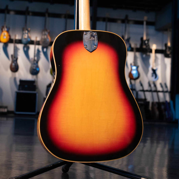 VINTAGE FENDER KINGMAN ACOUSTIC SUNBURST W/CASE