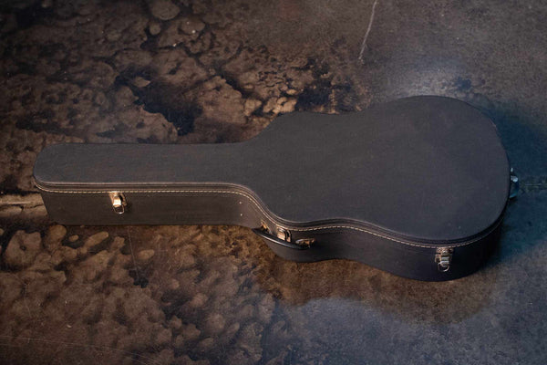 VINTAGE FENDER KINGMAN ACOUSTIC SUNBURST W/CASE