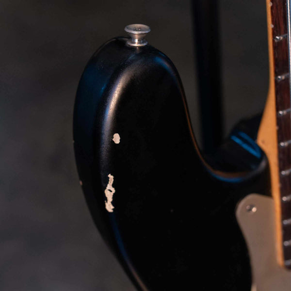 VINTAGE FENDER PRECISION BASS 1969 BLACK W/CASE
