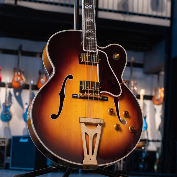 VINTAGE GIBSON CUSTOM SHOP SUPER 400 CES WITH CASE