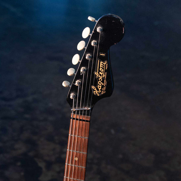 VINTAGE HAGSTROM MODEL 1 W/CHIPBOARD CASE