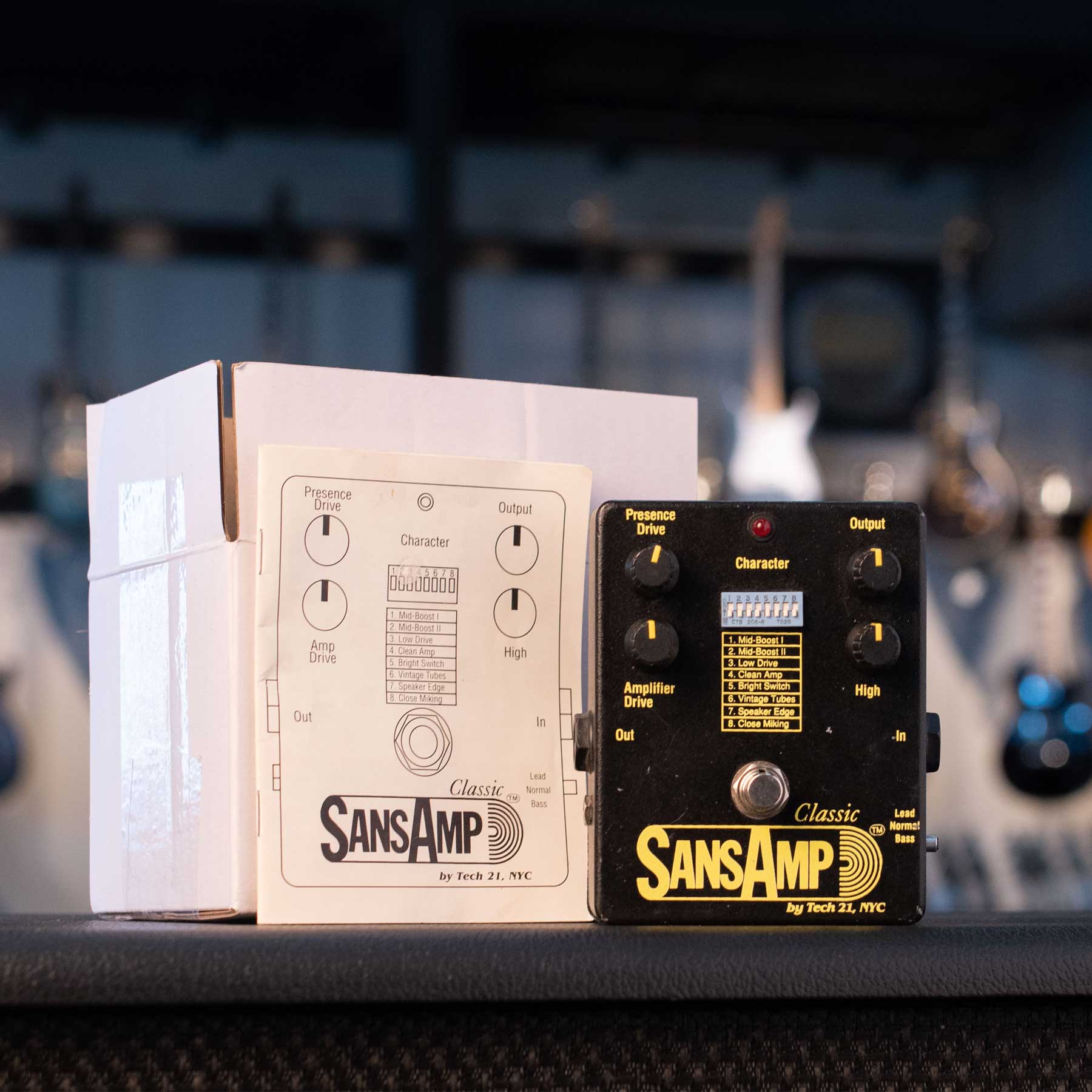 VINTAGE TECH 21 SANSAMP CLASSIC WITH MANUAL | Stang Guitars