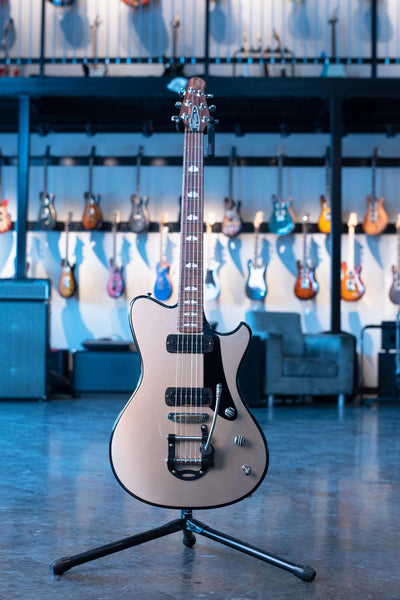 POWERS ELECTRIC A-TYPE CASABLANCA BEIGE/BLACK METALLIC, FF42, CAMTAIL