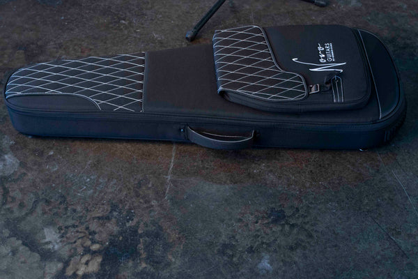 USED NOVO GUITARS IDRIS S3 - BULL BLACK