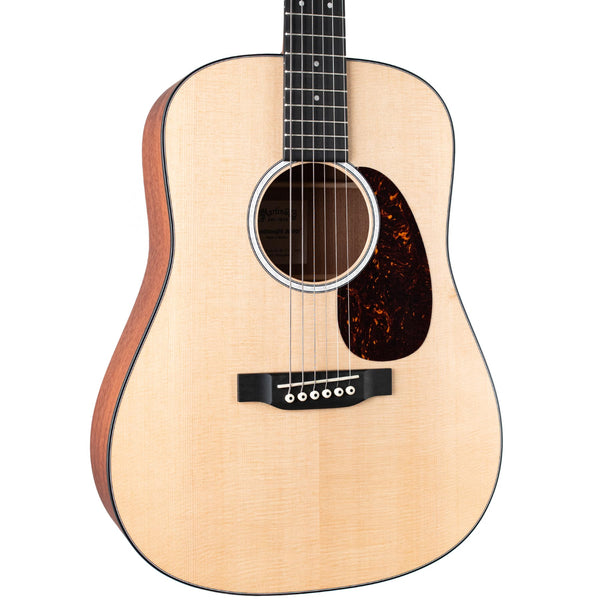 MARTIN DJR-10E-02 DREADNOUGHT JUNIOR SITKA SPRUCE TOP ACOUSTIC/ELECTRIC WITH GIGBAG