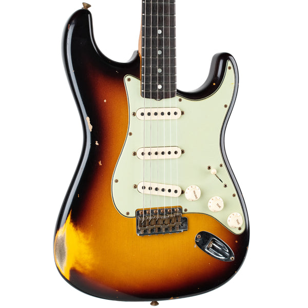 FENDER CUSTOM SHOP LIMTED EDITION '64 STRATOCASTER RELIC - FADED AGED 3-COLOUR SUNBURST
