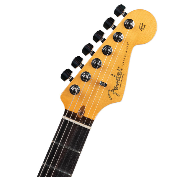 FENDER AMERICAN PROFESSIONAL II STRATOCASTER -3-COLOUR SUNBURST WITH ROSEWOOD FINGERBOARD