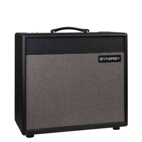 USED SYNERGY SYN-30C COMBO GUITAR AMPLIFIER WITH FOOTSWITCH