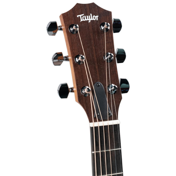TAYLOR ACADEMY 20e ACOUSTIC ELECTRIC GUITAR WITH BAG