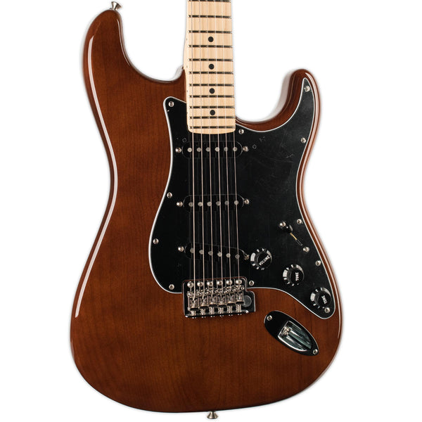 FENDER AMERICAN SPECIAL STRATOCASTER MN WALNUT