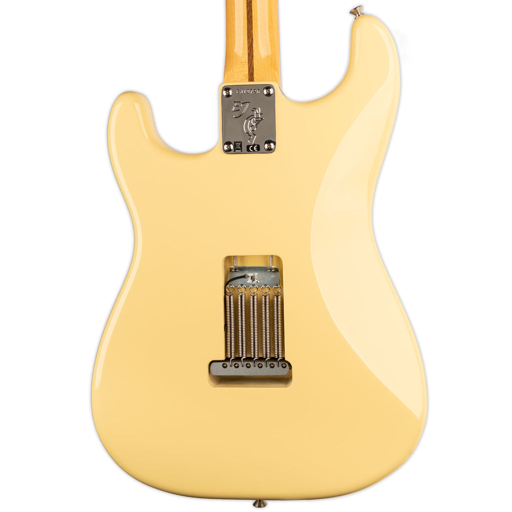 FENDER ERIC JOHNSON SIGNATURE THINLINE STRATOCASTER VINTAGE WHITE