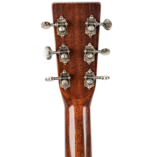MARTIN D-18 AUTHENTIC 1939- AGED